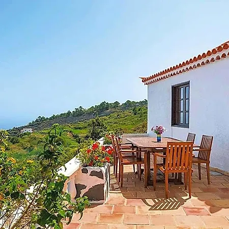 La Hoya, El Tanque Hotell